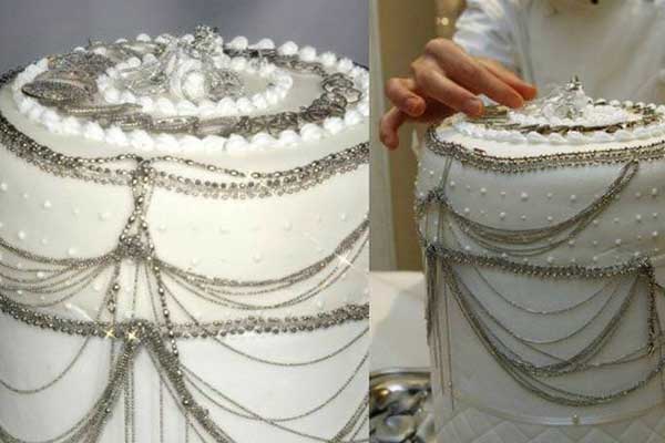 9. Platinum Cake by Nobue Ikara – $130,000